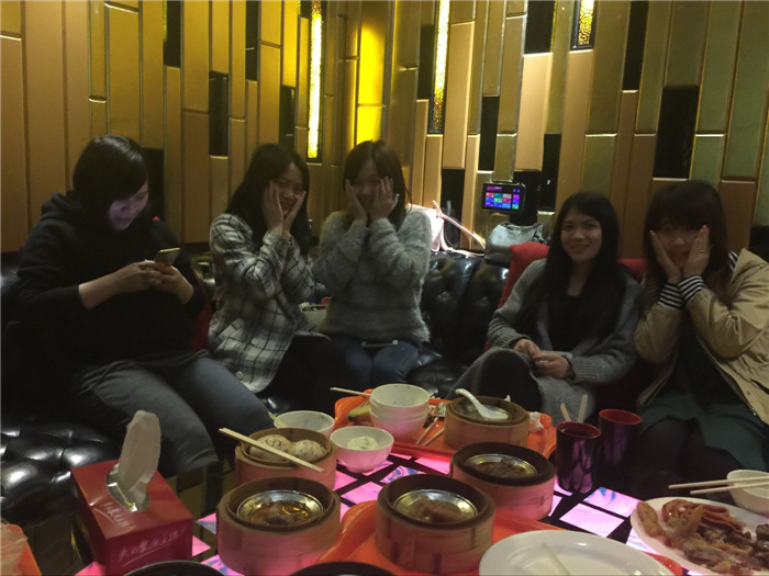 彩色復(fù)印機彩印記錄4月科頤家人生日會